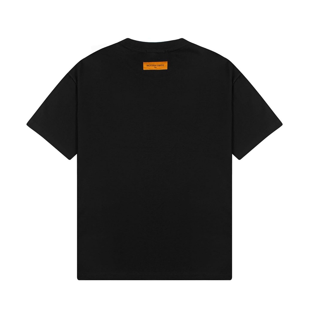 Louis Vuitton T-Shirt Style 352 detail view 1