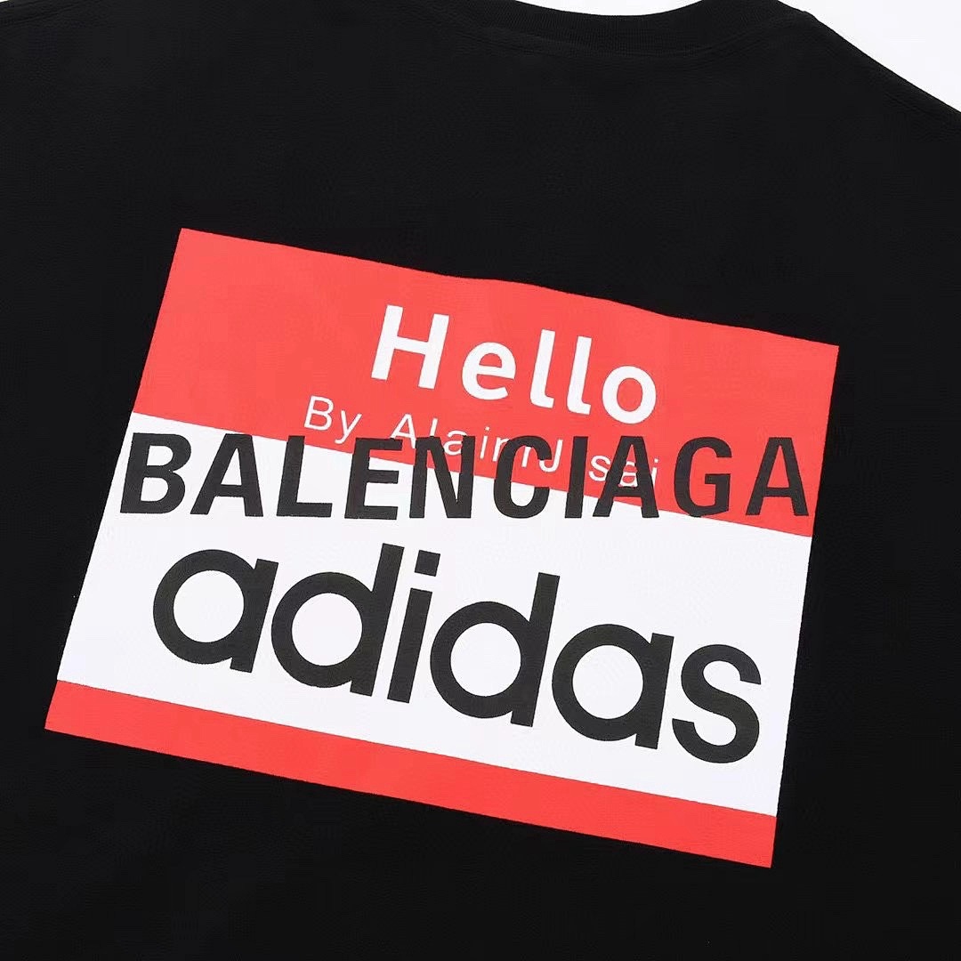 Balenciaga T-Shirt Style 273 detail view 1
