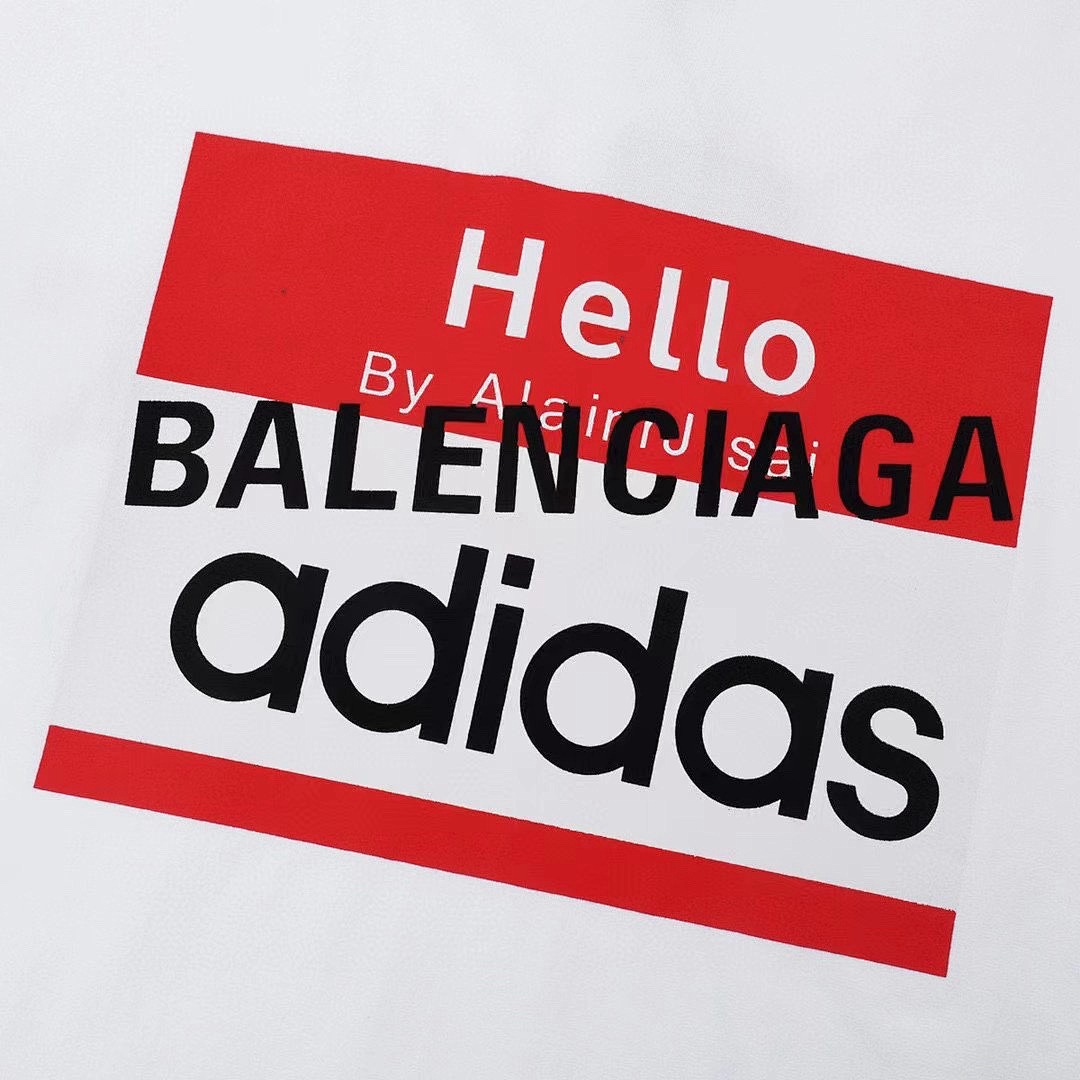 Balenciaga T-Shirt Style 274 detail view 1