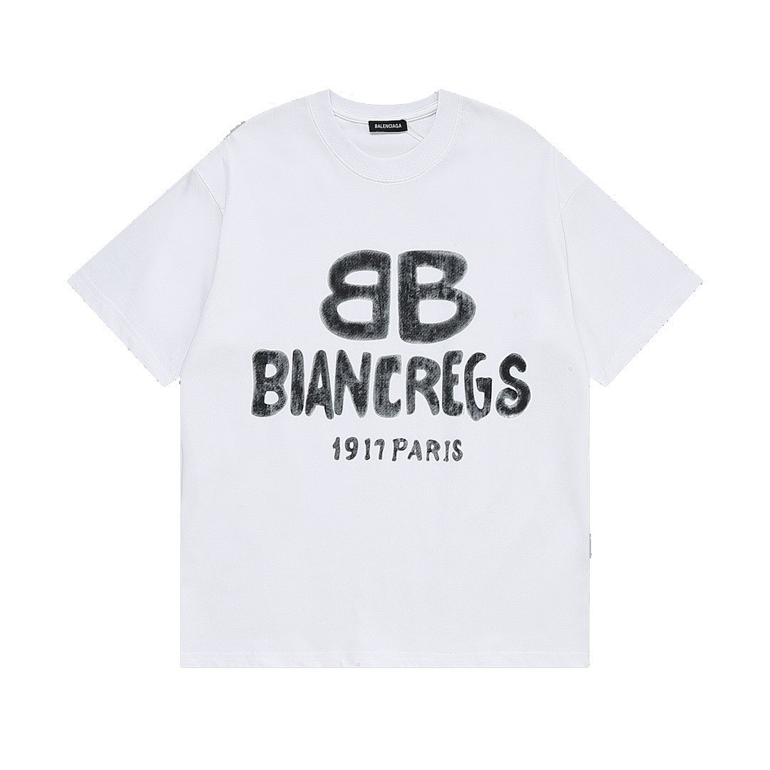 Balenciaga T-Shirt Style 303 detail view 1