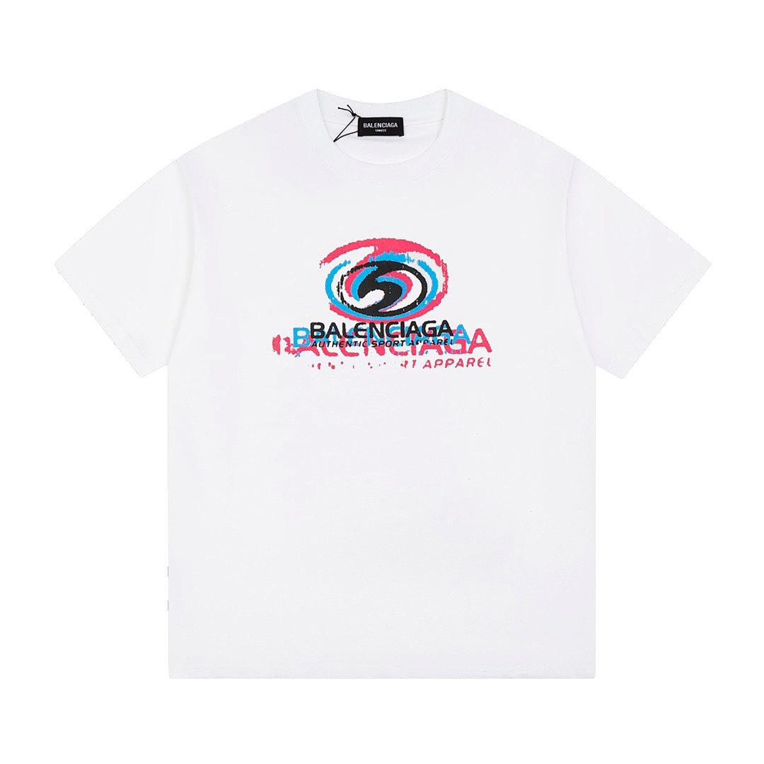 Balenciaga T-Shirt Style 315 detail view 2