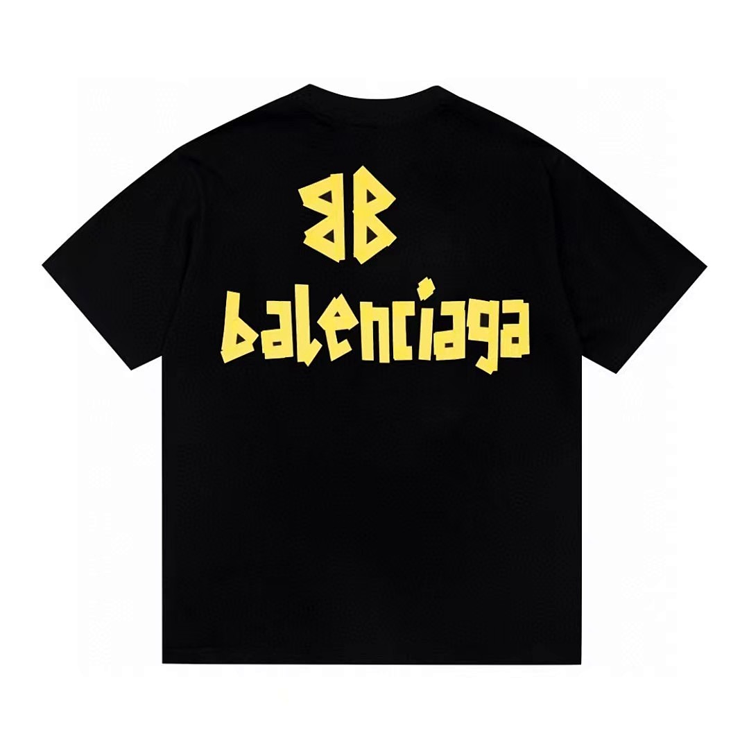 Balenciaga T-Shirt Style 348 detail view 1