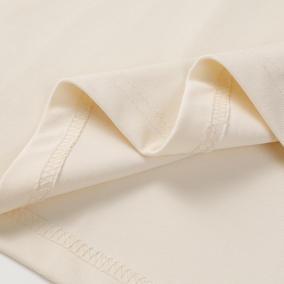 Gucci T-Shirt Style 278 detail view 3