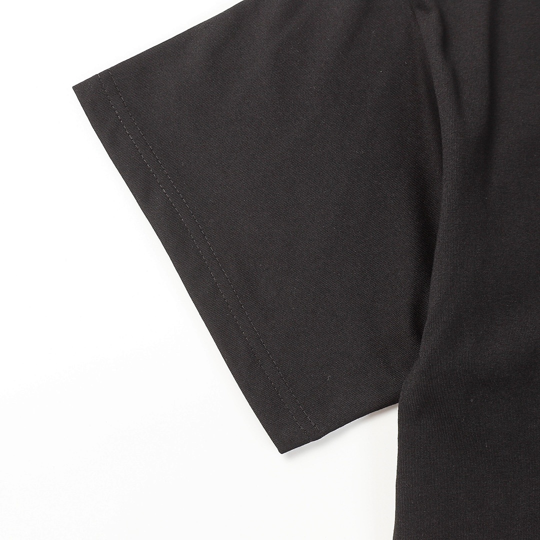 Gucci T-Shirt Style 280 detail view 5