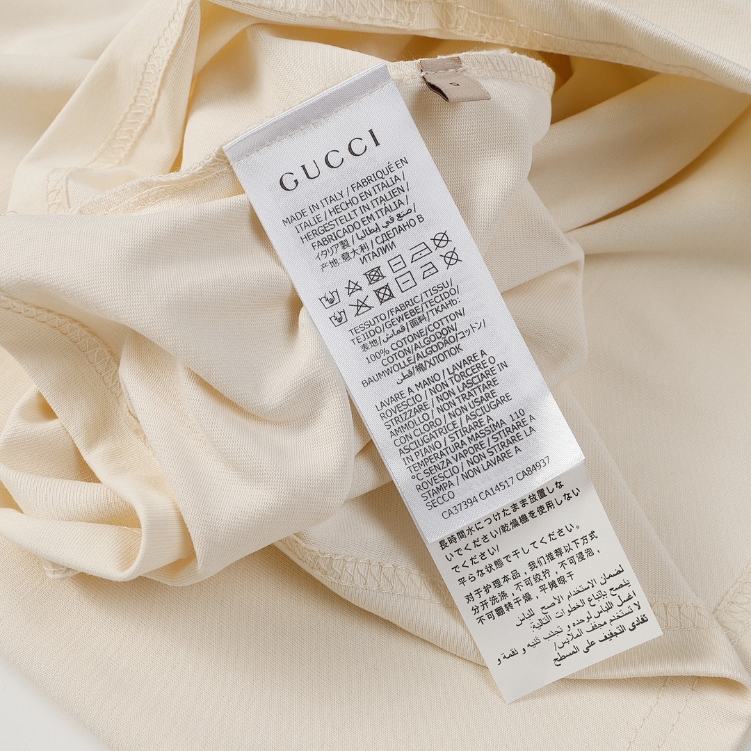 Gucci T-Shirt Style 283 detail view 2
