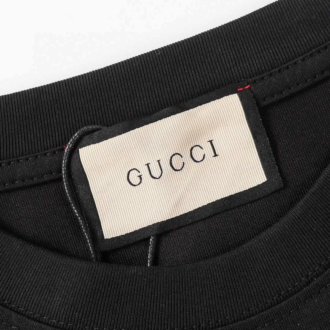 Gucci T-Shirt Style 285 detail view 3