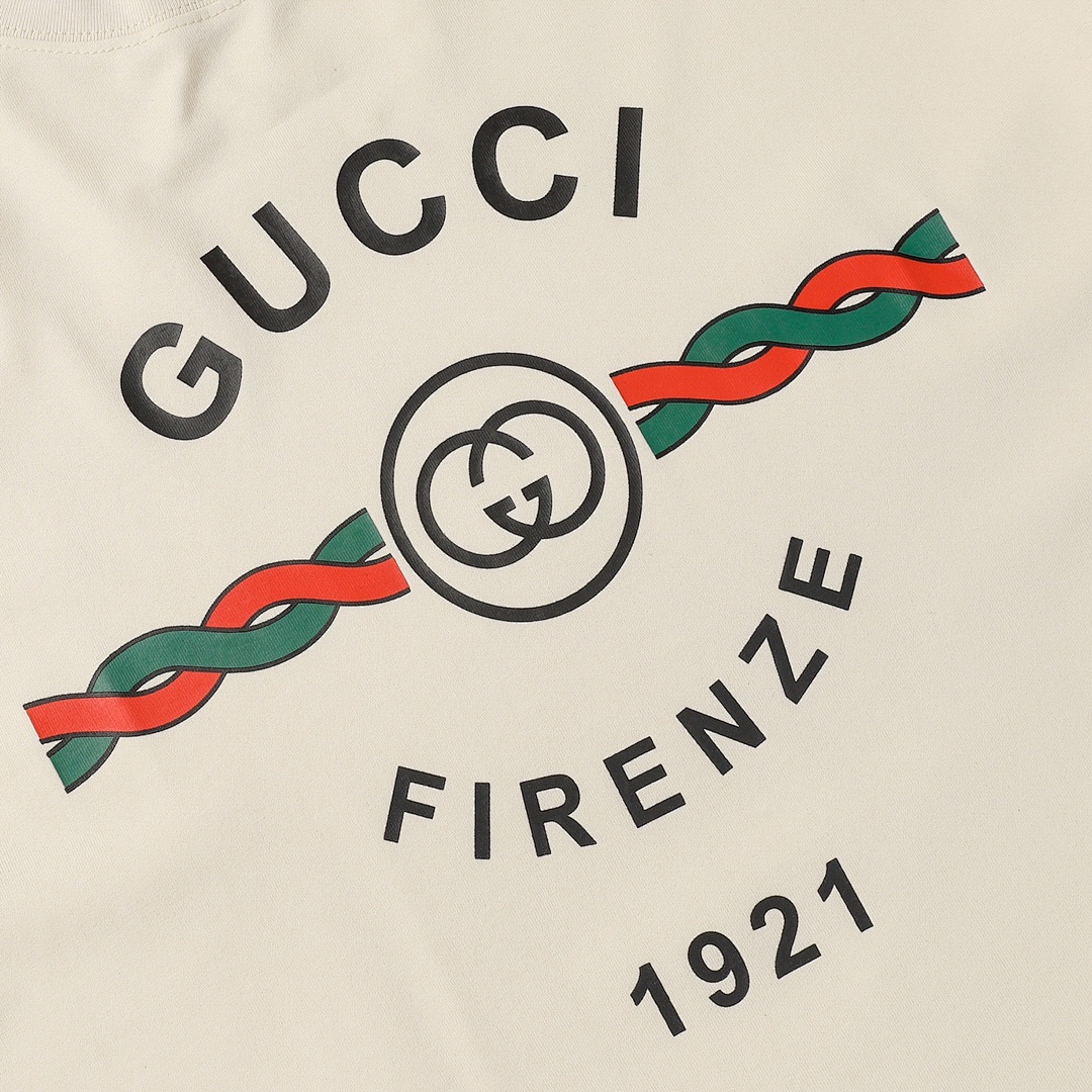 Gucci T-Shirt Style 287 detail view 2