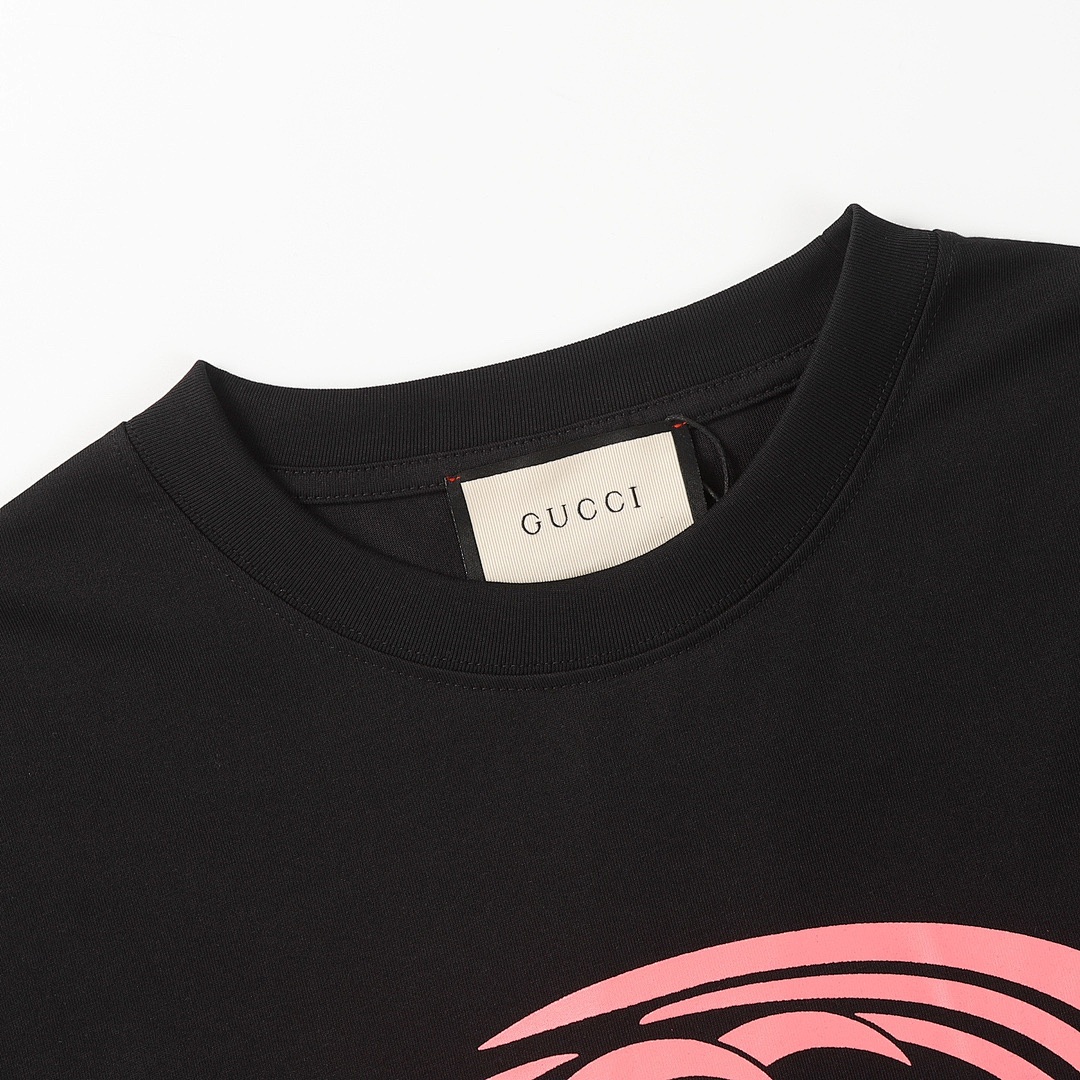 Gucci T-Shirt Style 290 detail view 5