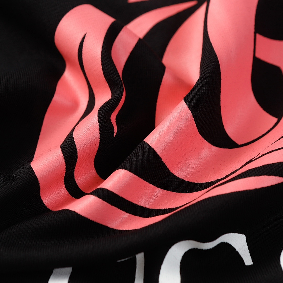 Gucci T-Shirt Style 290 detail view 6