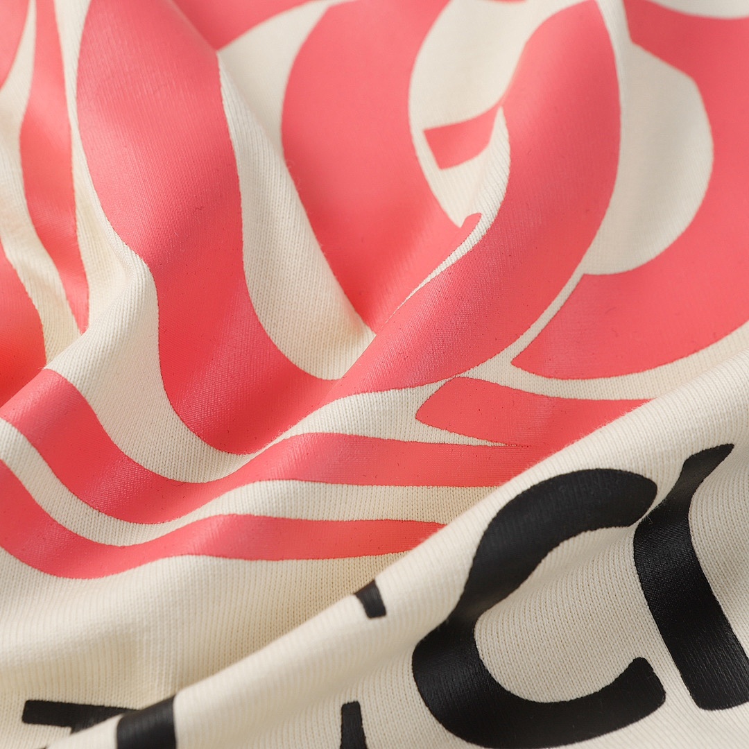 Gucci T-Shirt Style 291 detail view 5