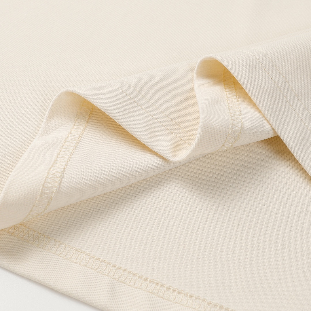 Gucci T-Shirt Style 293 detail view 3