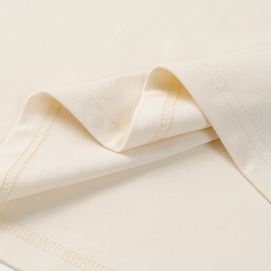 Gucci T-Shirt Style 295 detail view 4