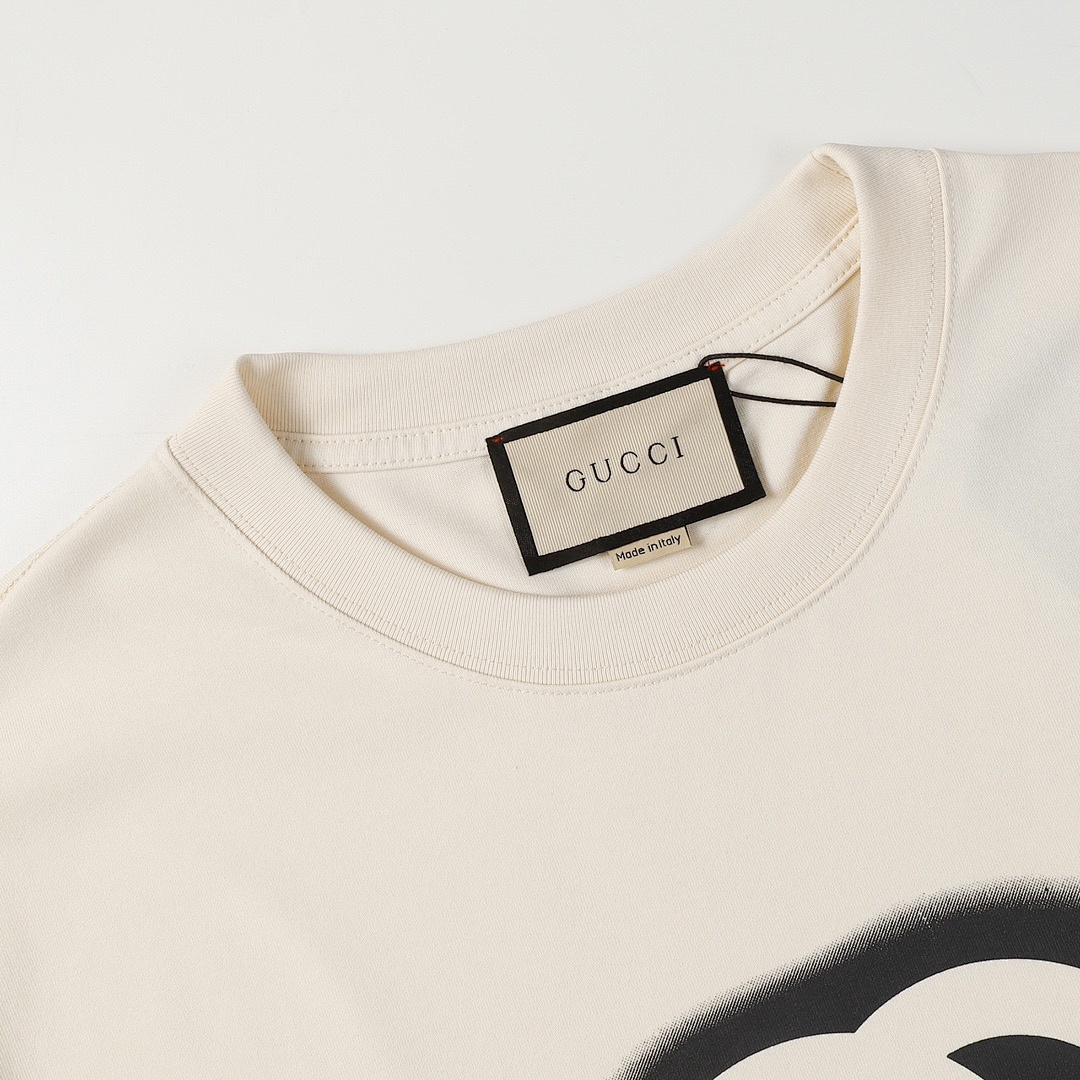 Gucci T-Shirt Style 297 detail view 6