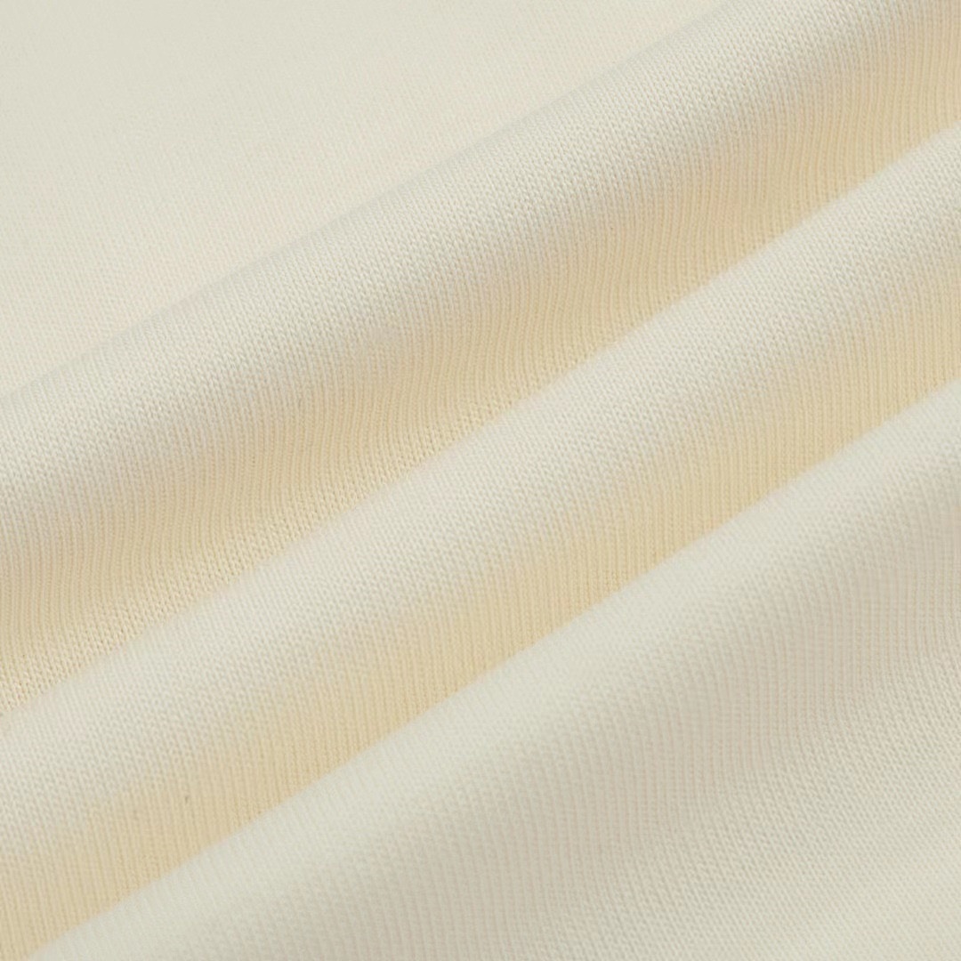 Gucci T-Shirt Style 312 detail view 1
