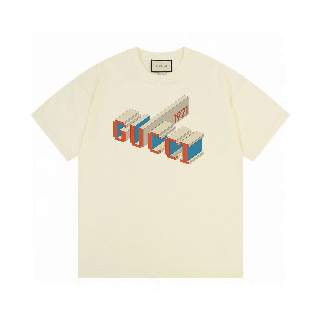 Gucci T-Shirt Style 331 detail view 1