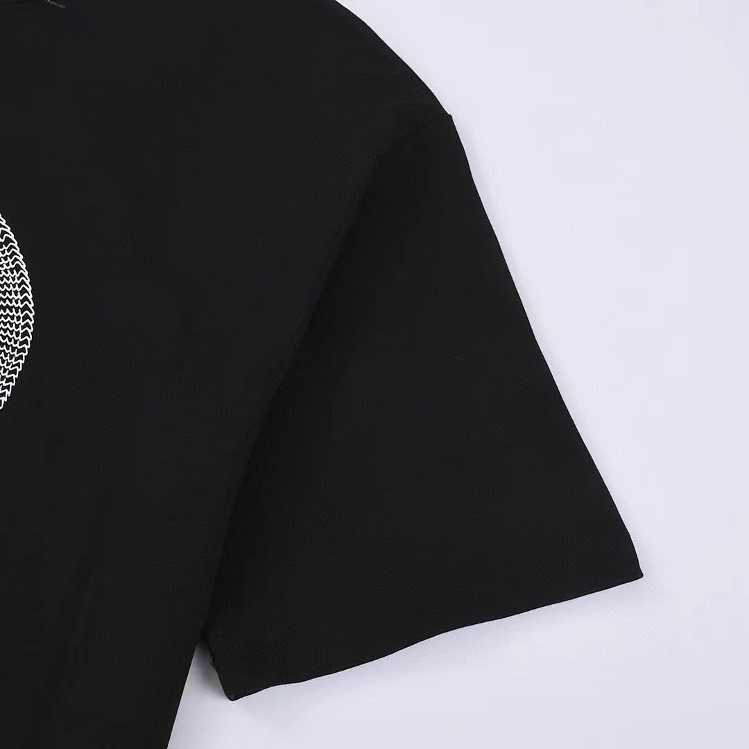 Gucci T-Shirt Style 332 detail view 6