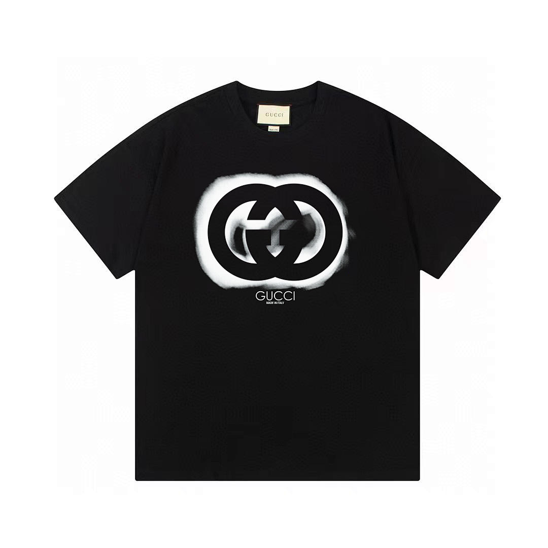 Gucci T-Shirt Style 337 detail view 1