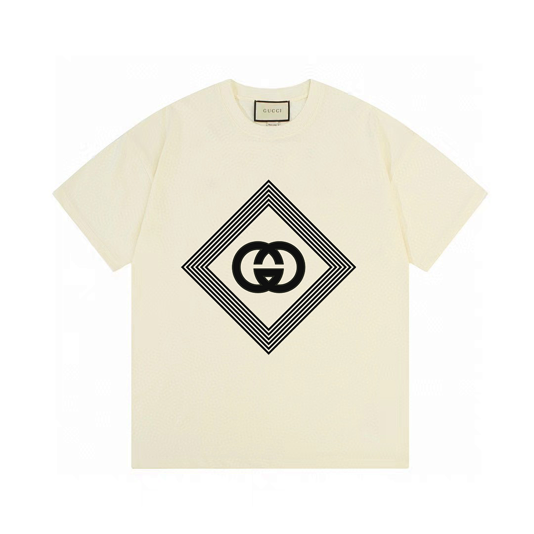 Gucci T-Shirt Style 366 detail view 1
