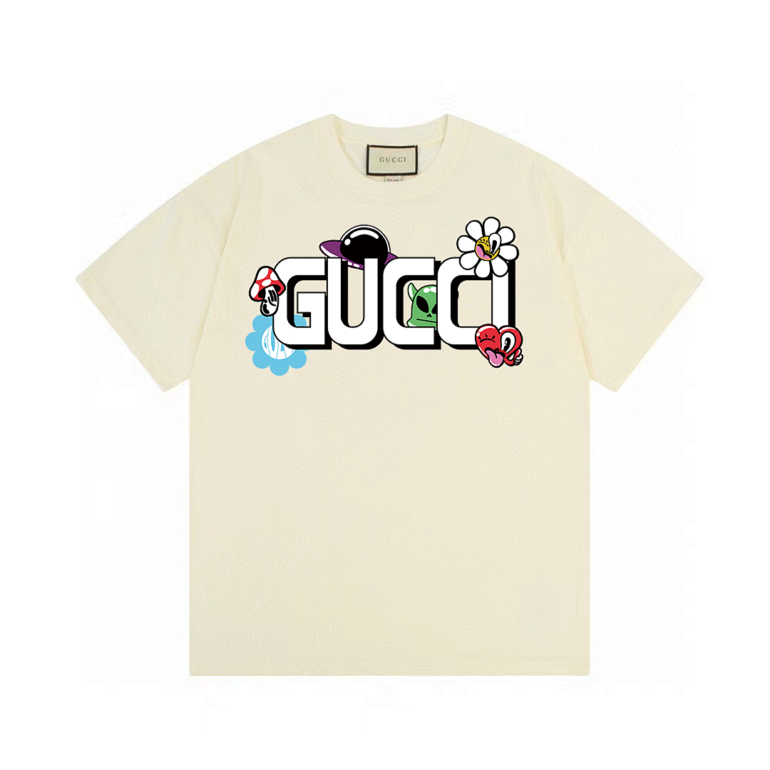 Gucci T-Shirt Style 381 detail view 1