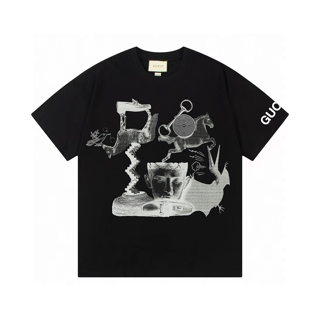 Gucci T-Shirt Style 383 detail view 1