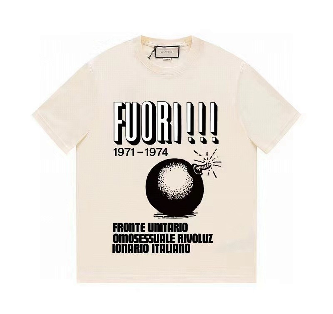 Gucci T-Shirt Style 386 detail view 4