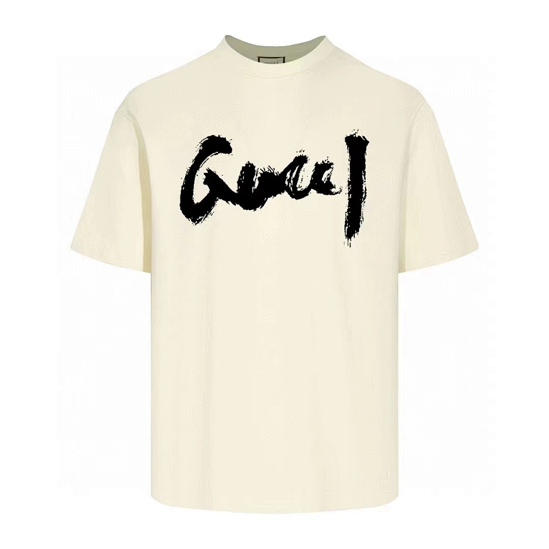Gucci T-Shirt Style 389 main view