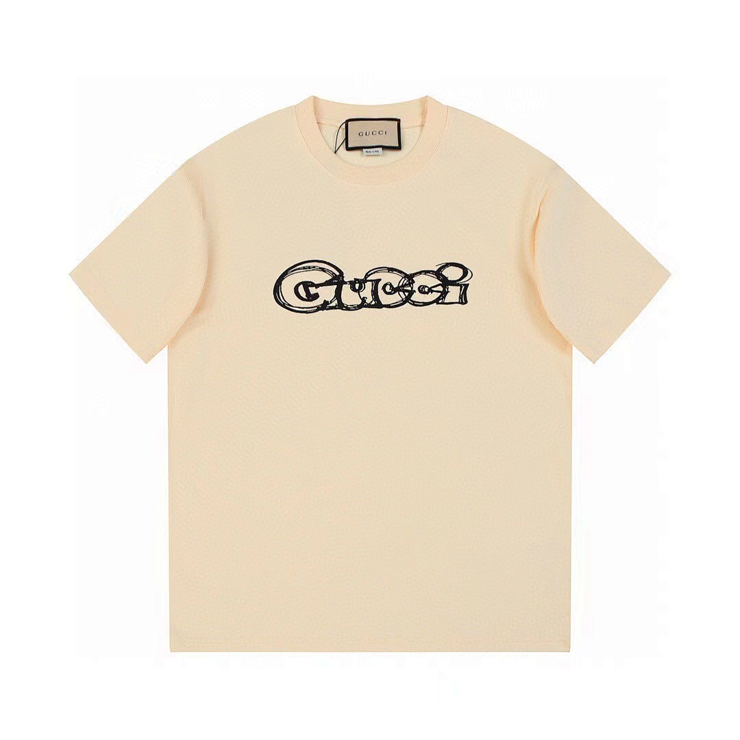 Gucci T-Shirt Style 390 detail view 6