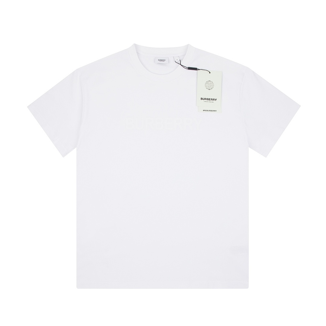 Burberry T-Shirt Style 061 detail view 3