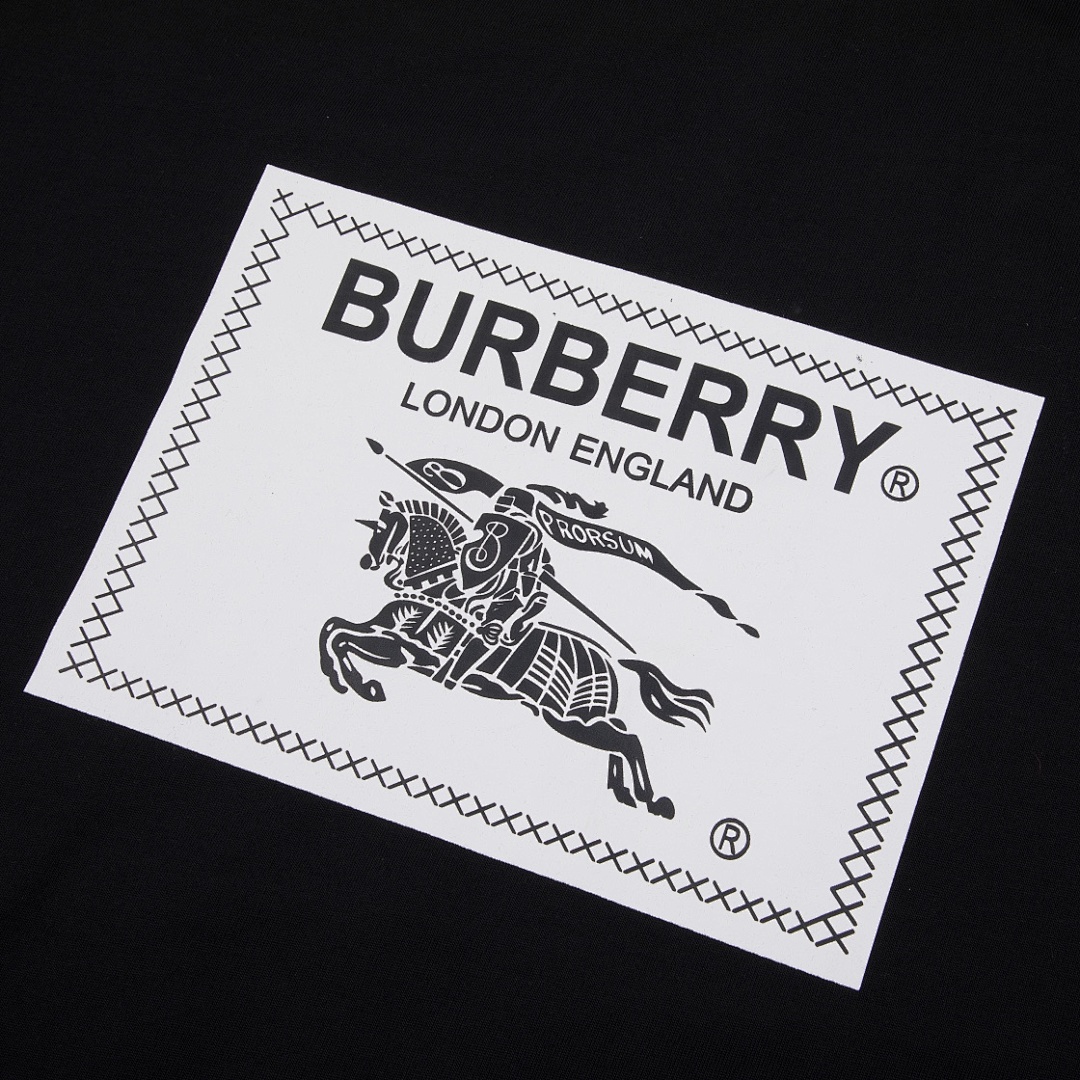 Burberry T-Shirt Style 063 detail view 2