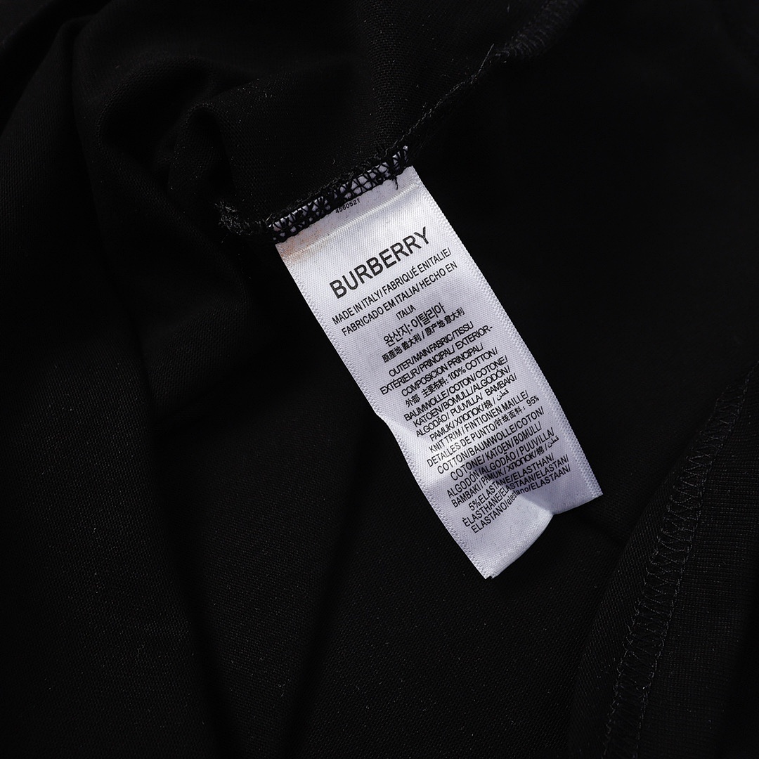 Burberry T-Shirt Style 070 detail view 6