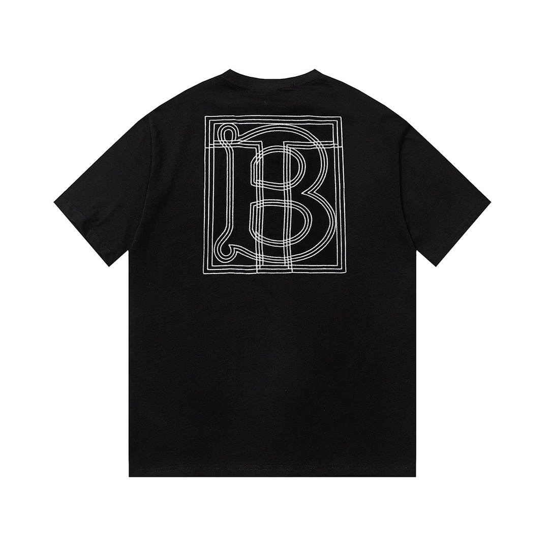 Burberry T-Shirt Style 070 detail view 7