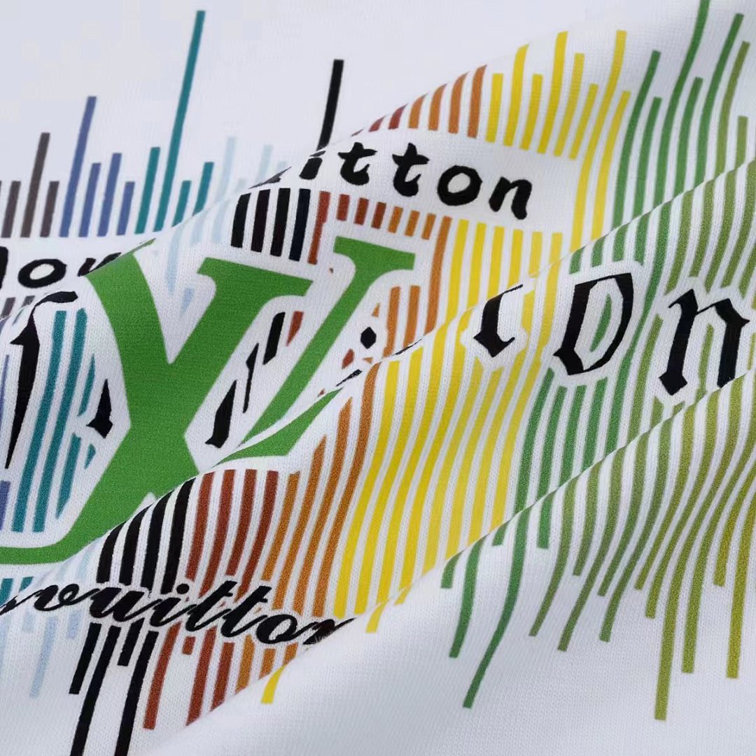 Louis Vuitton T-Shirt Style 370 main view