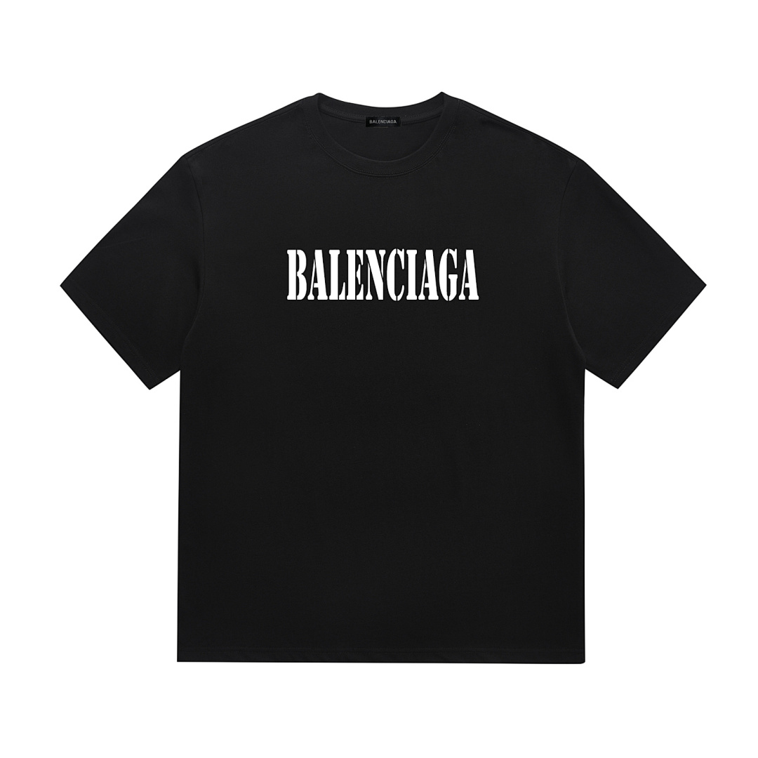 Balenciaga T-Shirt Style 392 detail view 1