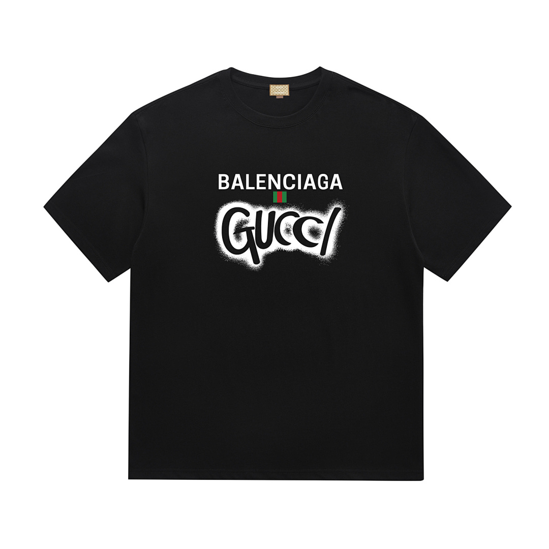 Balenciaga T-Shirt Style 411 main view