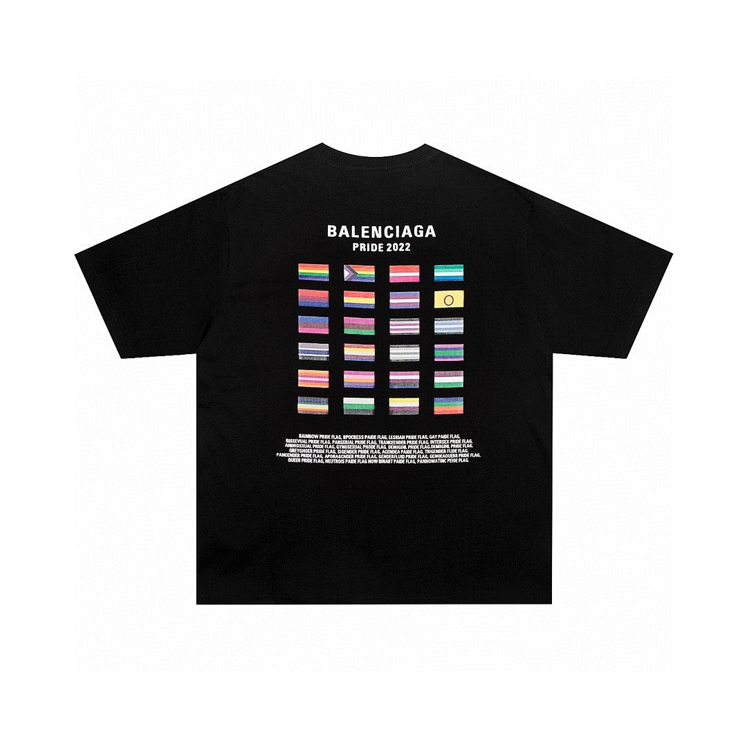 Balenciaga T-Shirt Style 433 main view