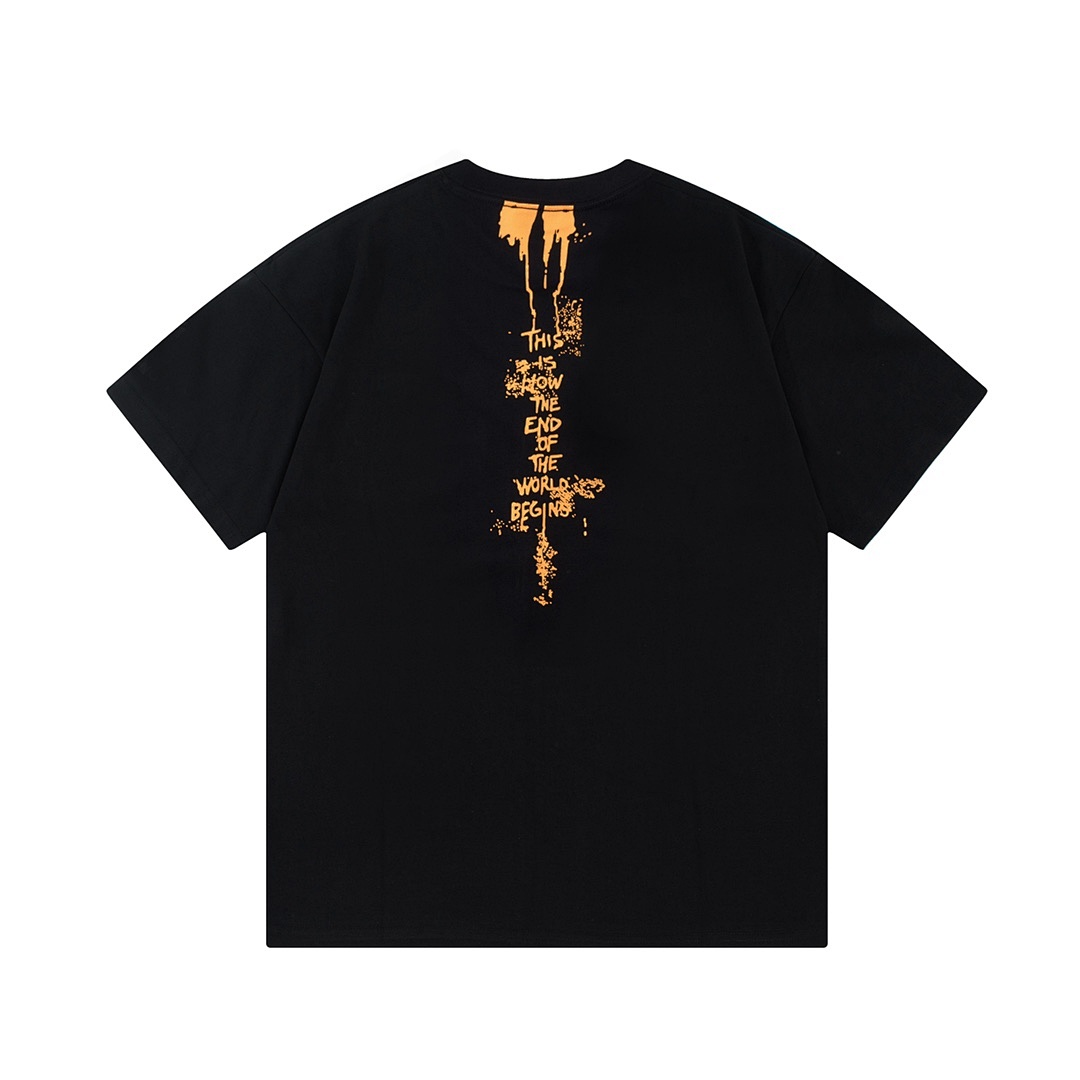 Balenciaga T-Shirt Style 449 detail view 1