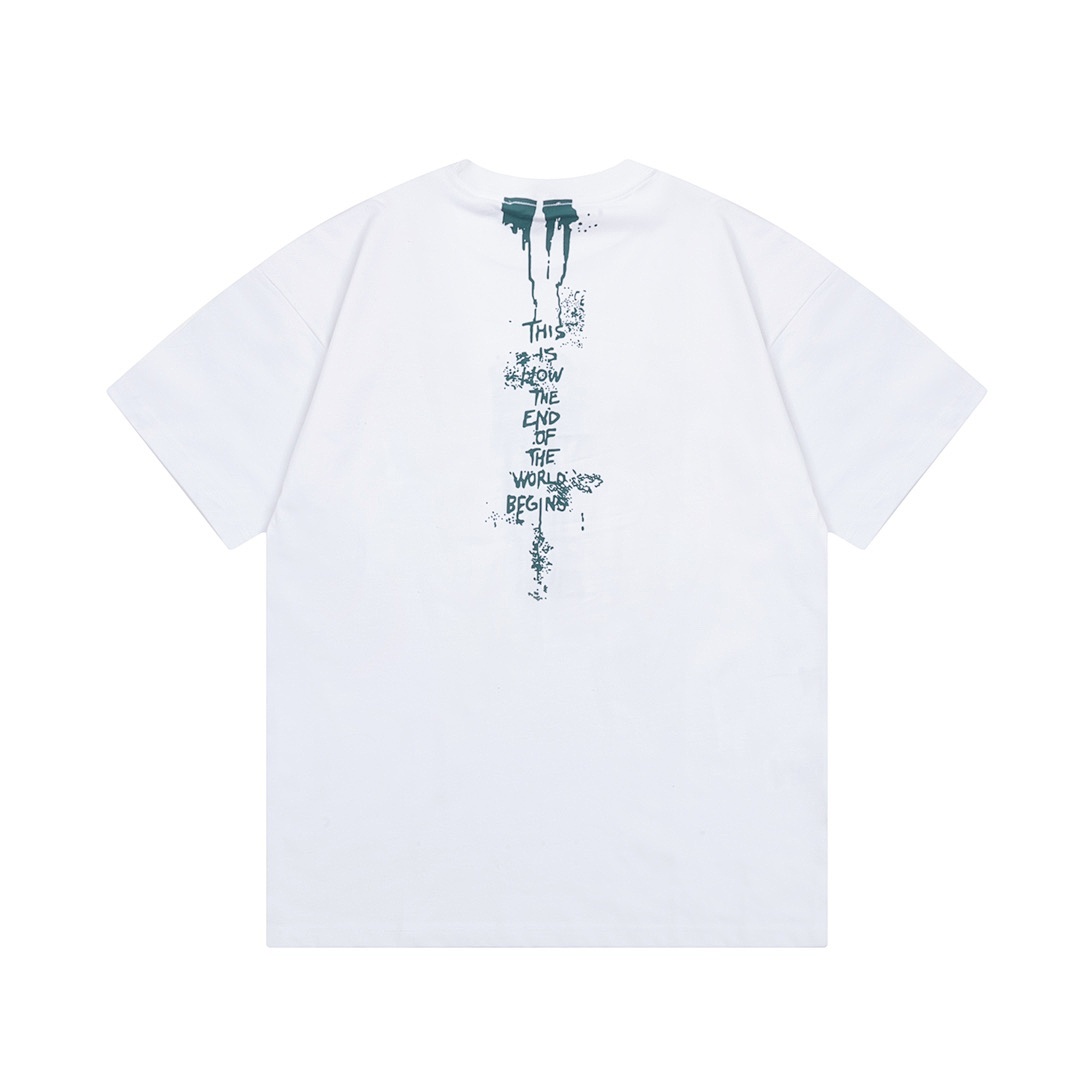 Balenciaga T-Shirt Style 450 detail view 1