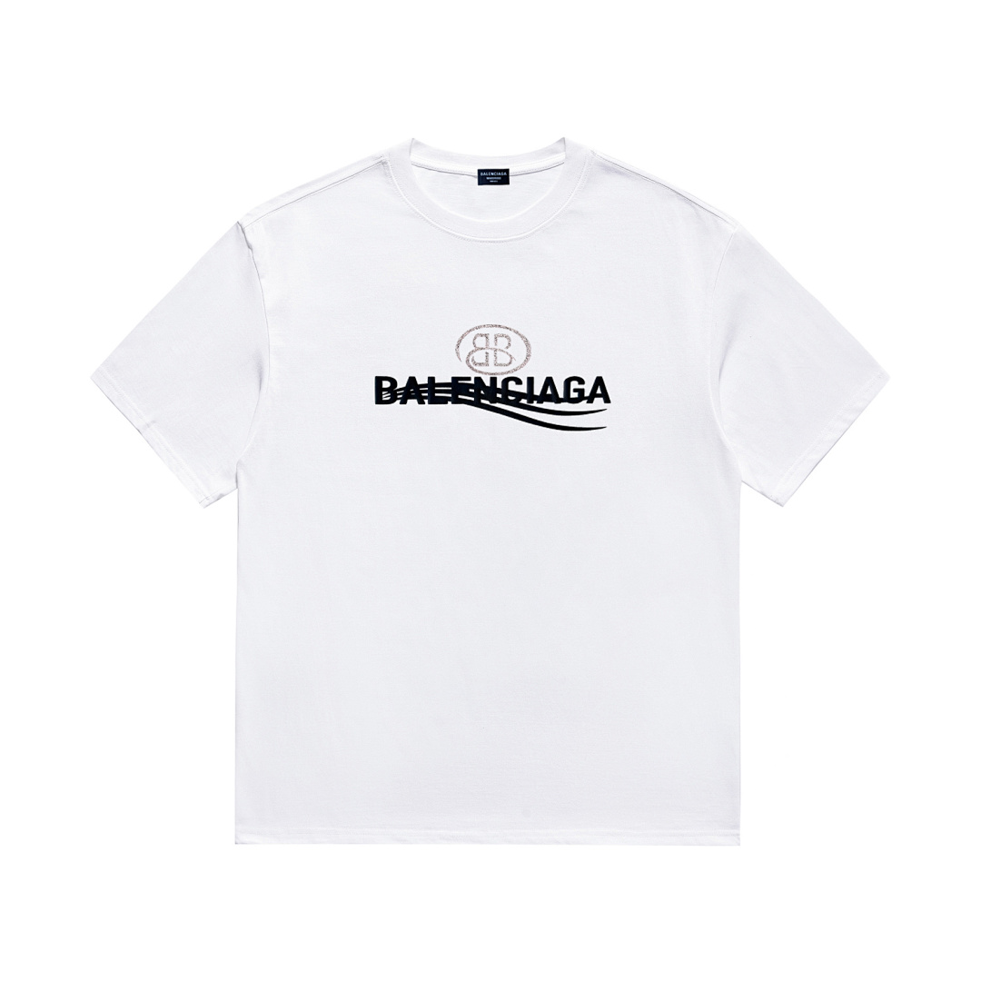 Balenciaga T-Shirt Style 461 main view
