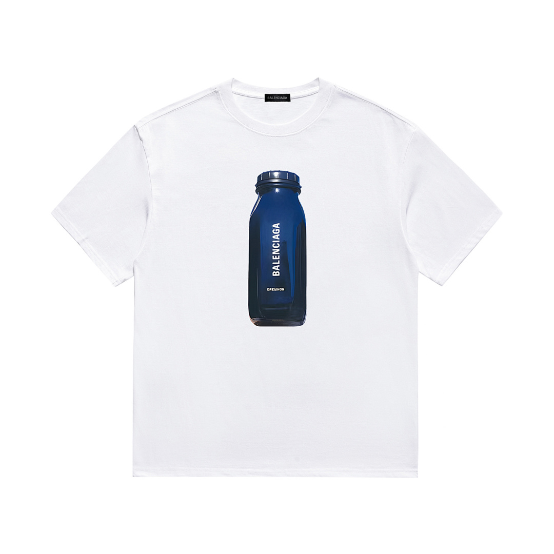 Balenciaga T-Shirt Style 476 detail view 1