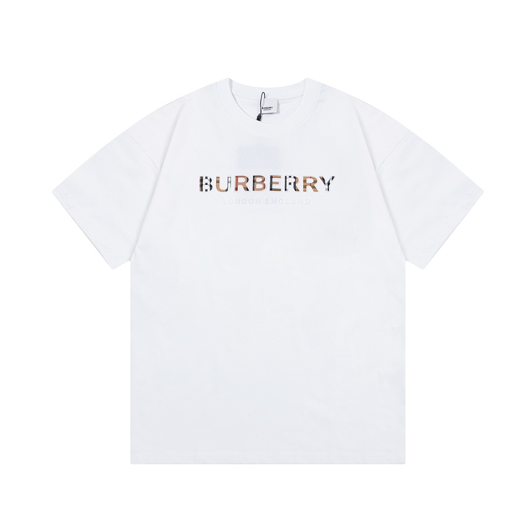 Burberry T-Shirt Style 094 detail view 1