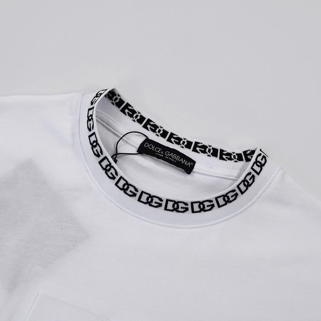 Dolce & Gabbana T-Shirt Style 092 detail view 3