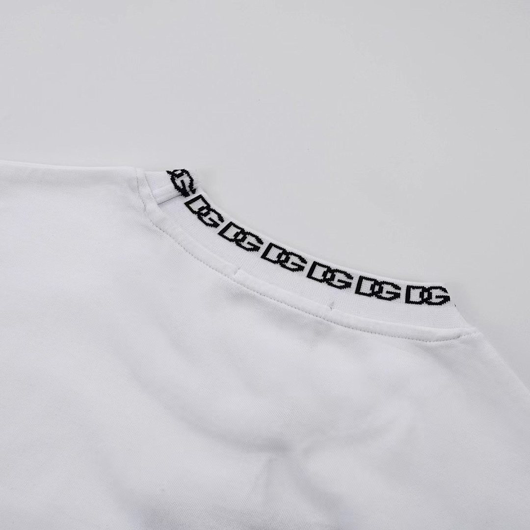 Dolce & Gabbana T-Shirt Style 092 detail view 4