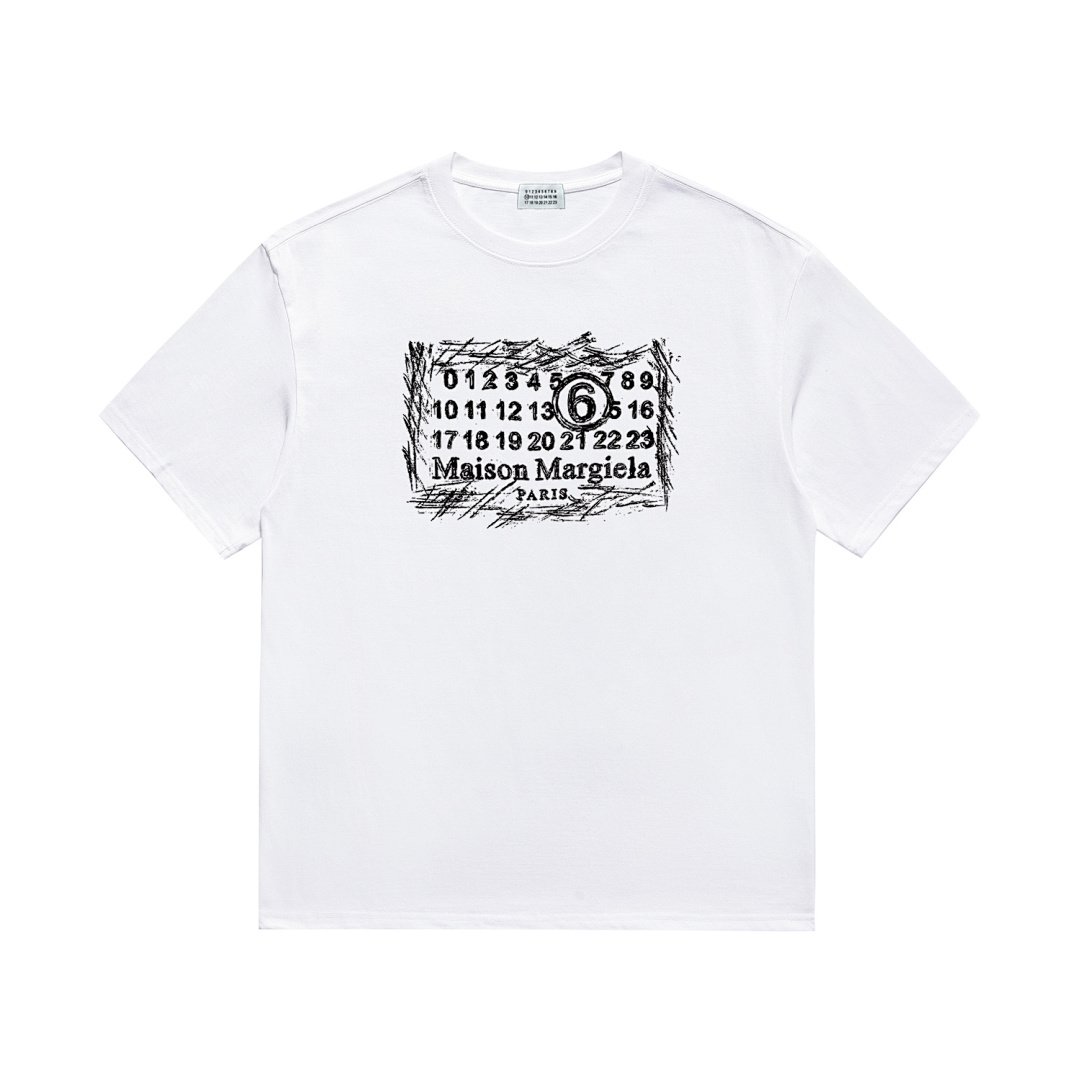 Maison Margiela T-Shirt Style 013 main view