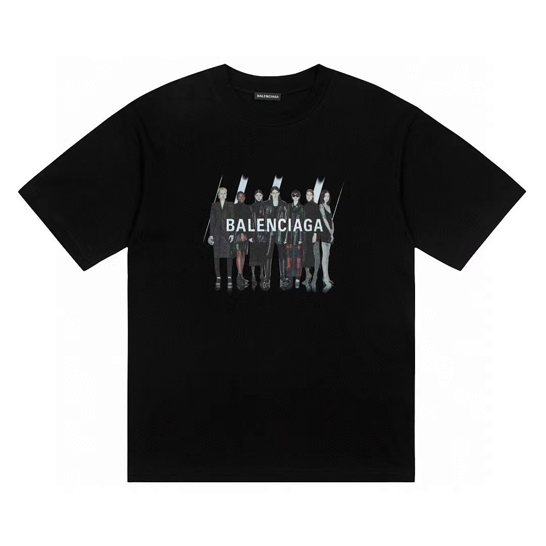 Balenciaga T-Shirt Style 551 main view