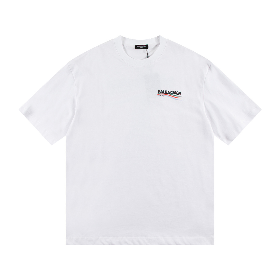 Balenciaga T-Shirt Style 554 detail view 2