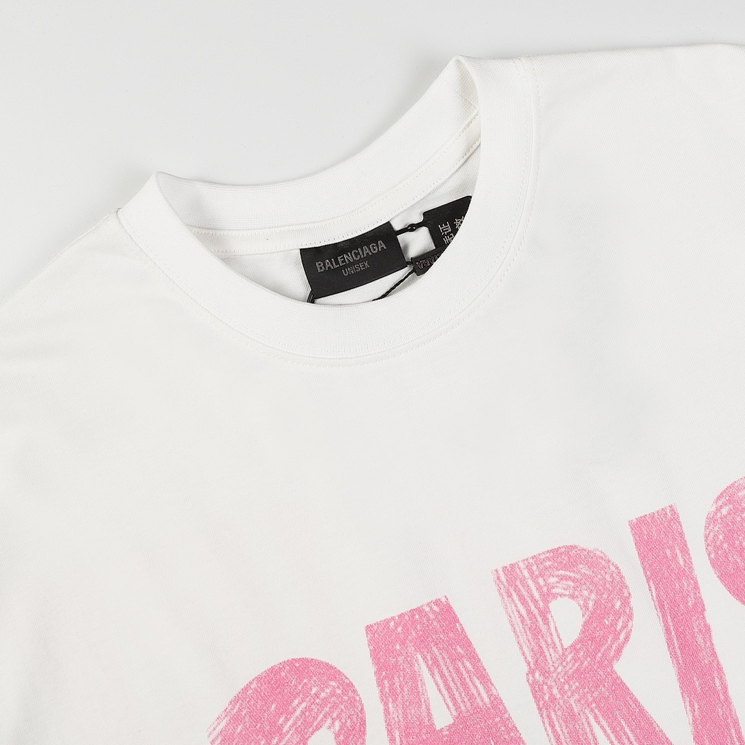 Balenciaga T-Shirt Style 555 detail view 5