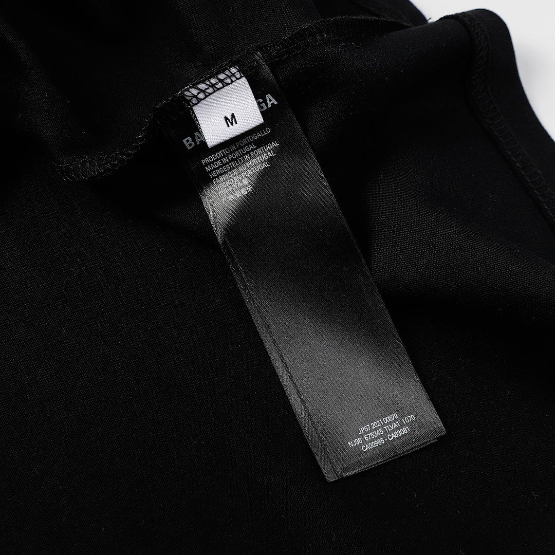 Balenciaga T-Shirt Style 564 main view