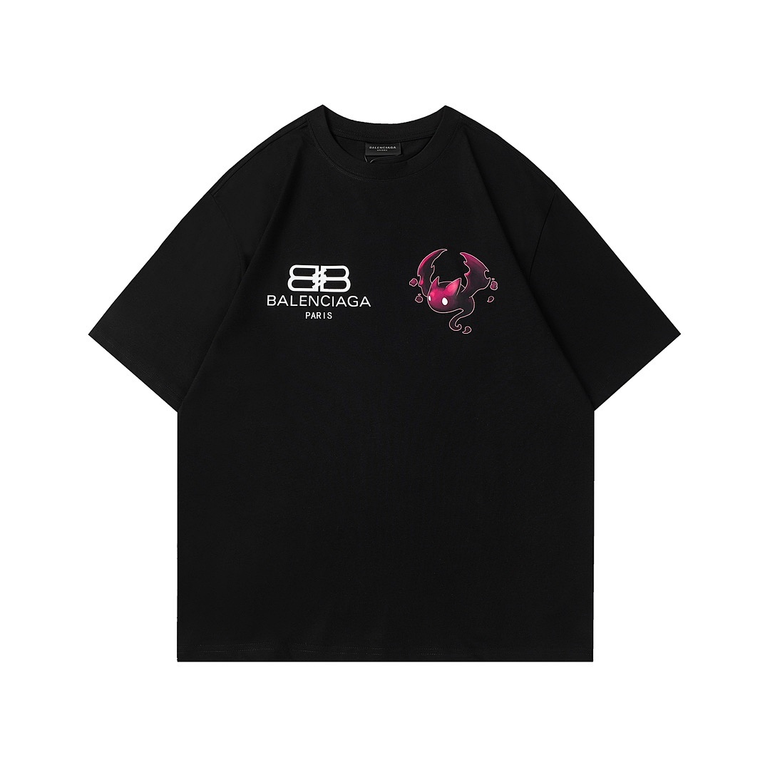 Balenciaga T-Shirt Style 564 detail view 7