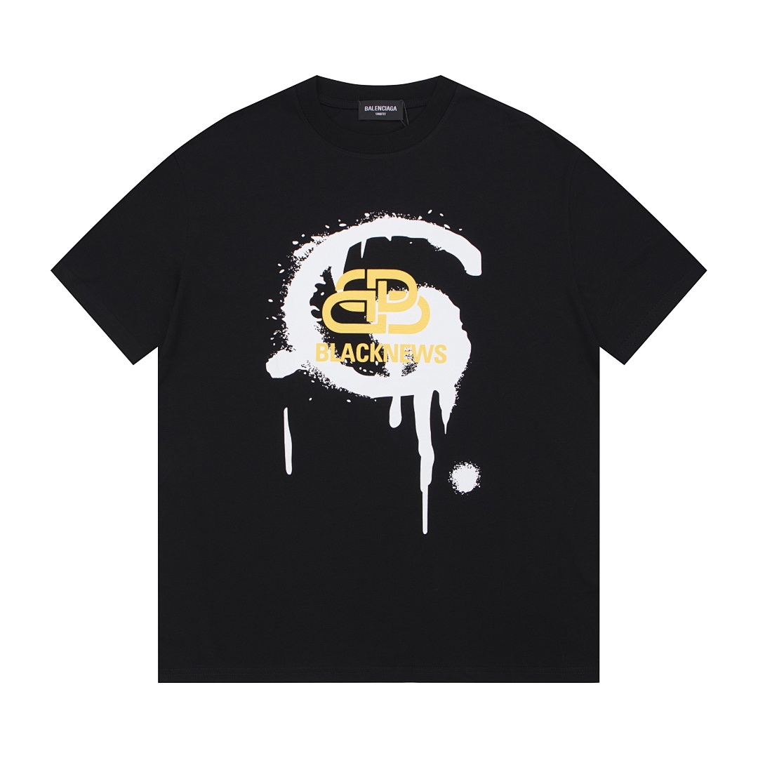Balenciaga T-Shirt Style 568 detail view 1
