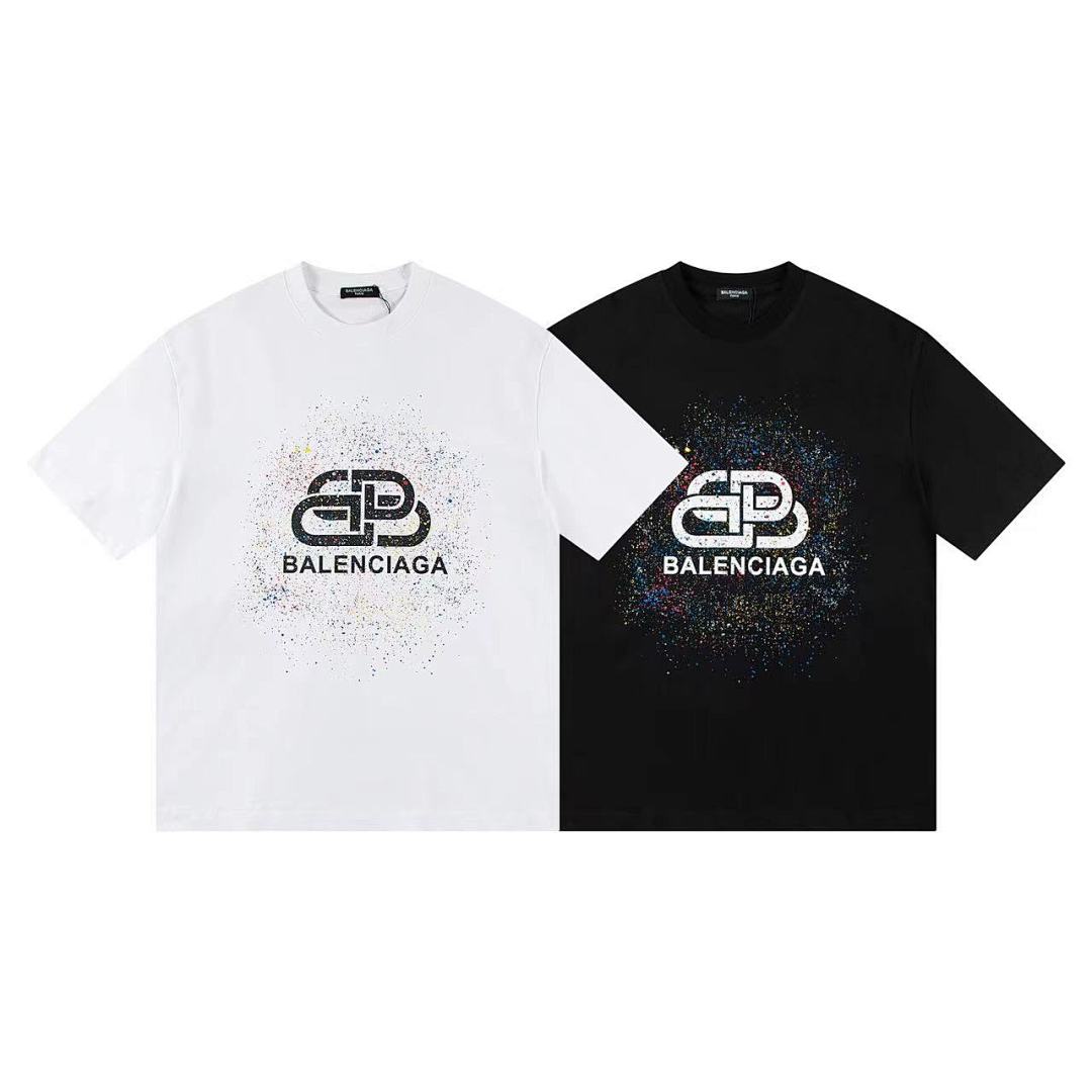 Balenciaga T-Shirt Style 575 detail view 1